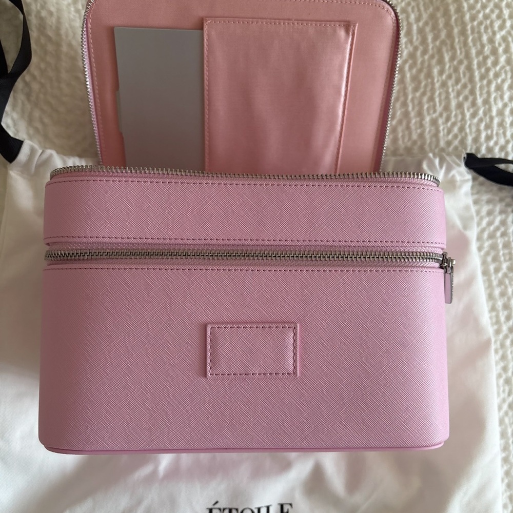 Elegant Pink Cosmetic Case